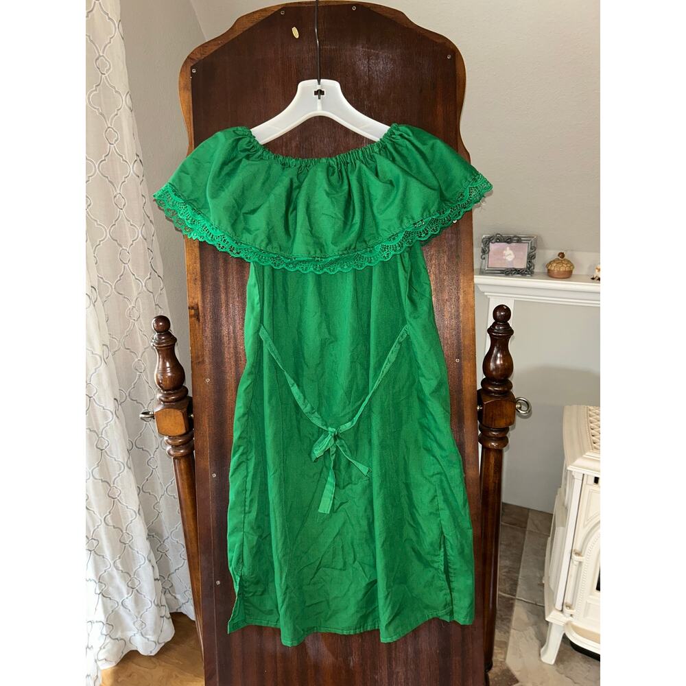 Vintage Traditional Mexican Dress Floral embroidered off the shoulder sz small - Picture 5 of 8